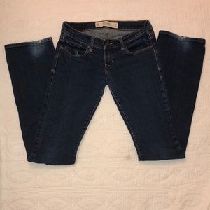 Abercrombie & Fitch — Size 24/Length 33/00 Regular